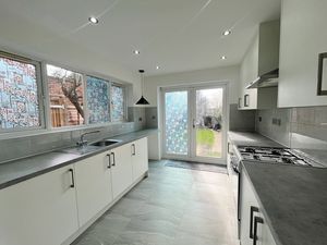 Photo 12- click for photo gallery